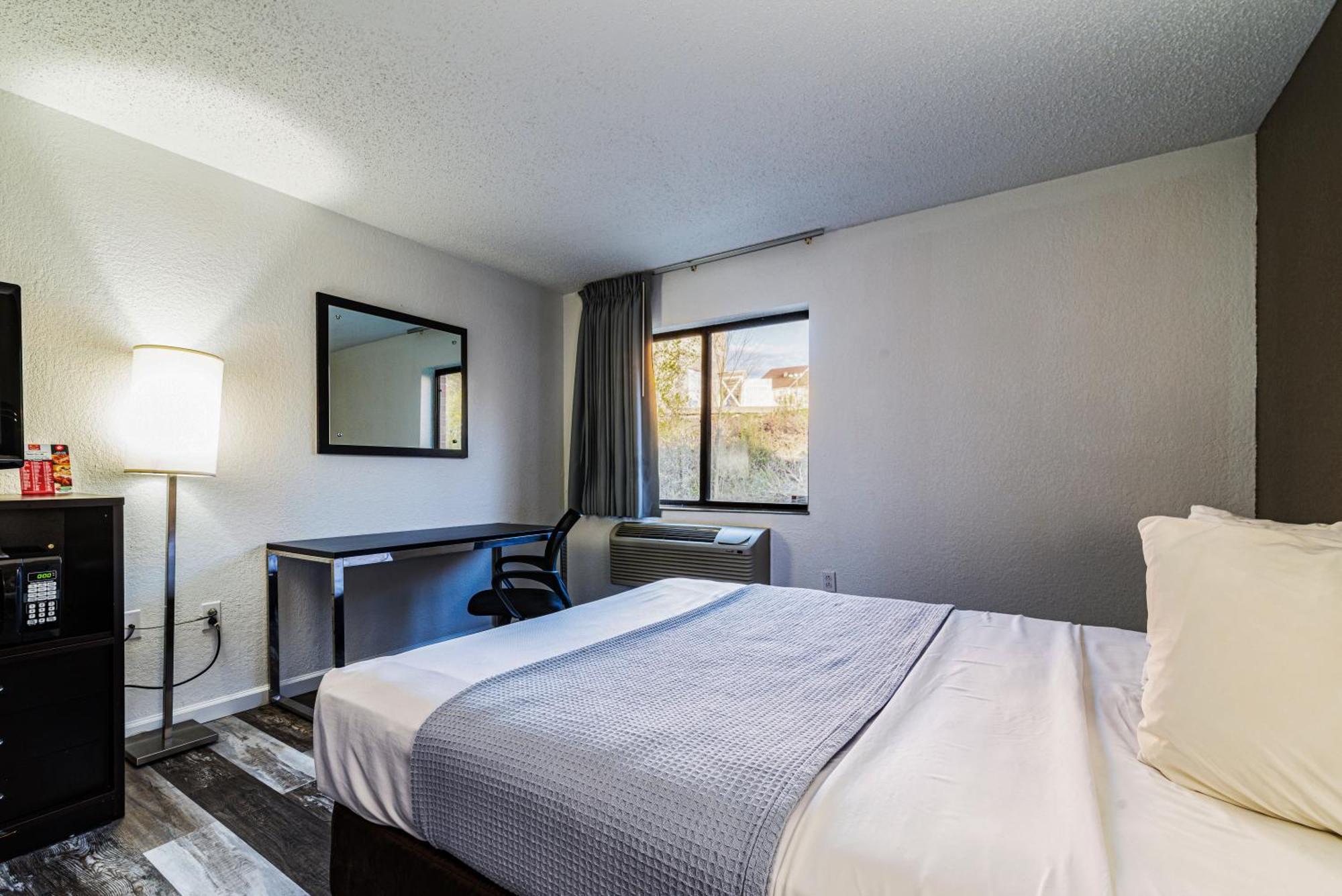 Econo Lodge Cleveland Southeast - Kent Streetsboro Dış mekan fotoğraf