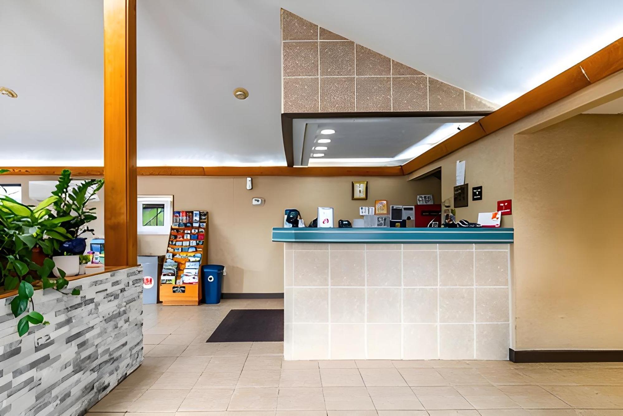 Econo Lodge Cleveland Southeast - Kent Streetsboro Dış mekan fotoğraf