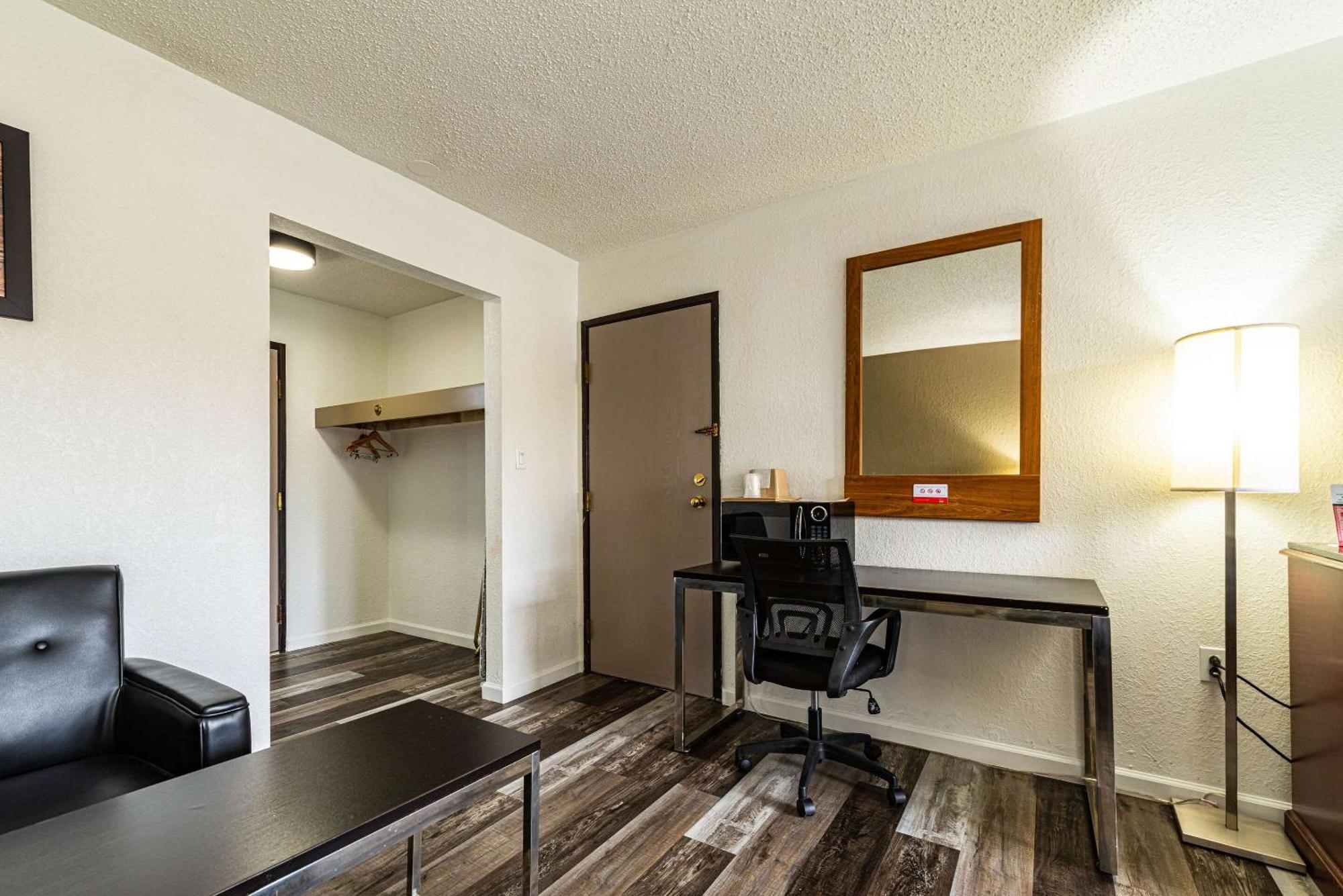 Econo Lodge Cleveland Southeast - Kent Streetsboro Dış mekan fotoğraf