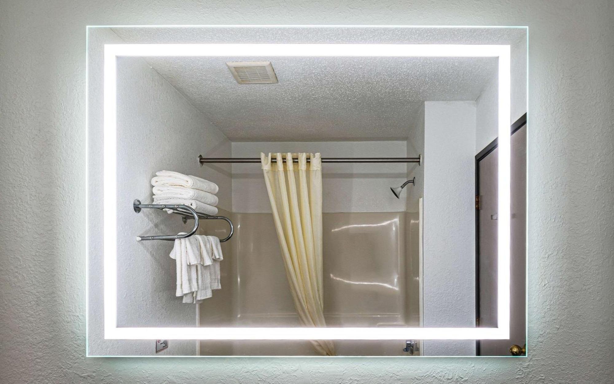 Econo Lodge Cleveland Southeast - Kent Streetsboro Dış mekan fotoğraf
