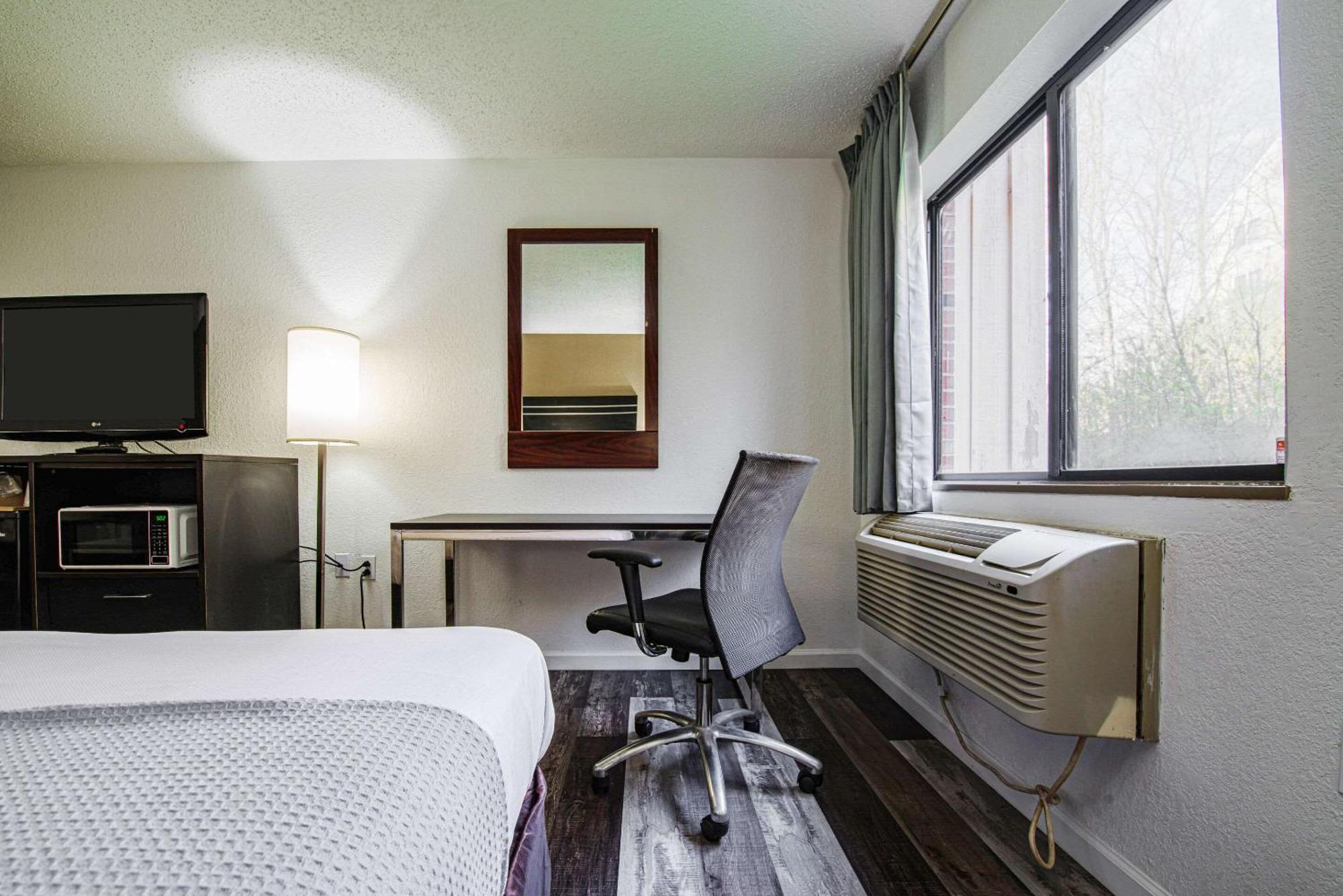 Econo Lodge Cleveland Southeast - Kent Streetsboro Dış mekan fotoğraf