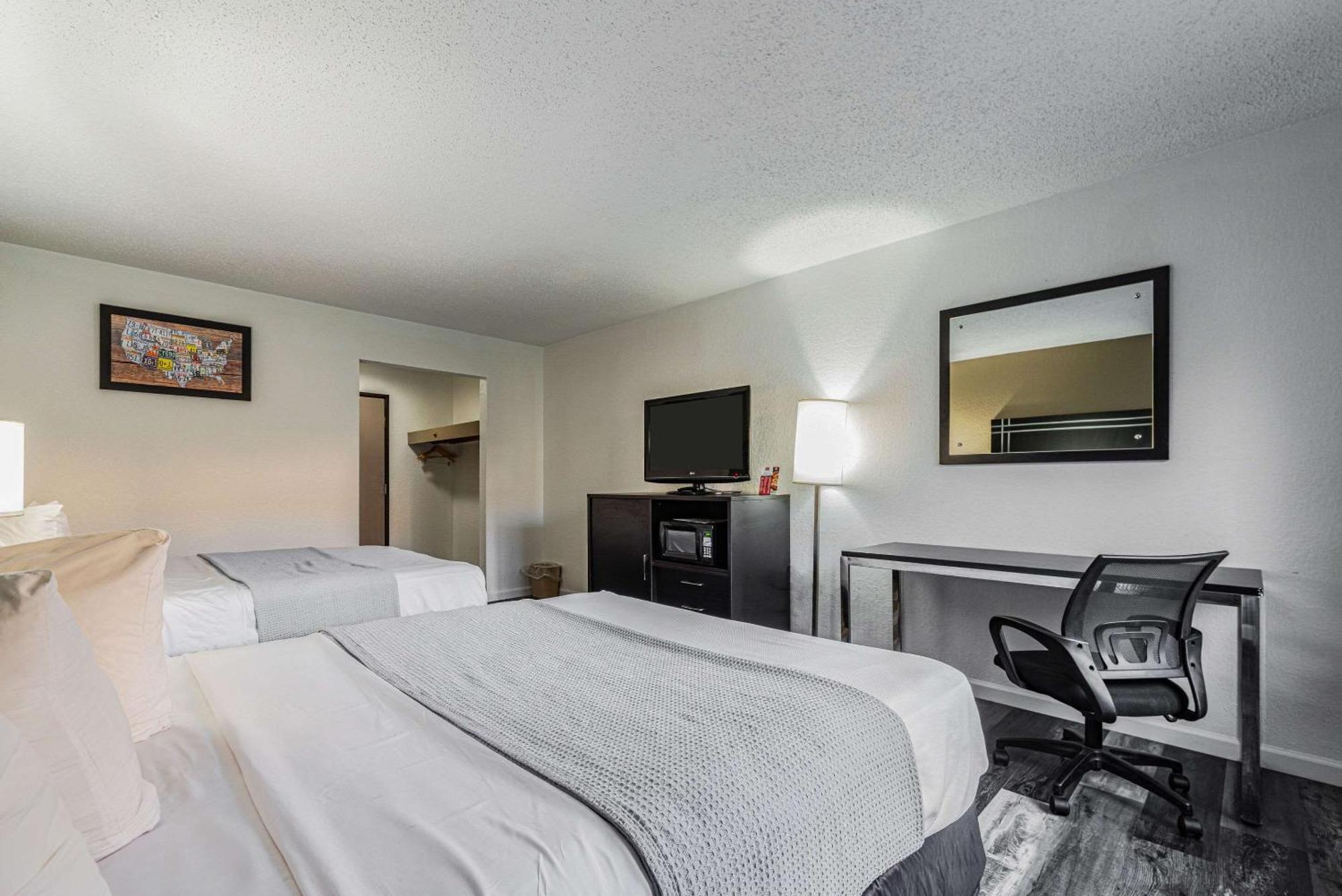 Econo Lodge Cleveland Southeast - Kent Streetsboro Dış mekan fotoğraf