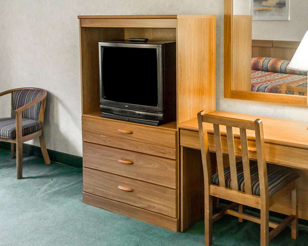 Econo Lodge Cleveland Southeast - Kent Streetsboro Oda fotoğraf