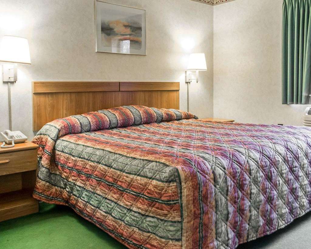Econo Lodge Cleveland Southeast - Kent Streetsboro Oda fotoğraf
